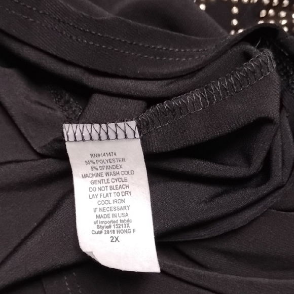 Chic Black Embellished Women's Blouse - Picture 8 of 8